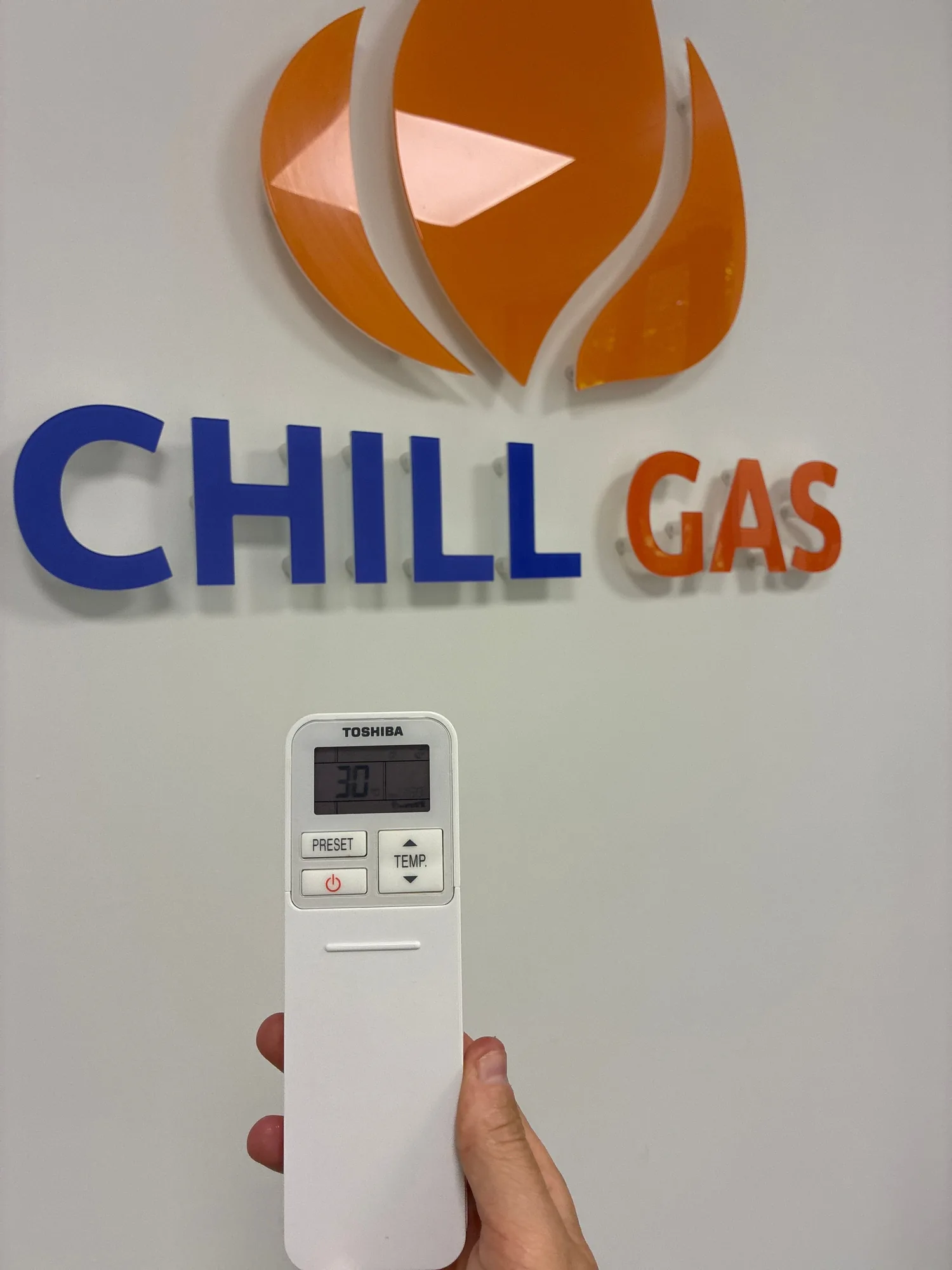 Chill Gas air conditioning, controller and branding